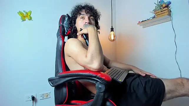 JackSavage_n Webbikameraesitys