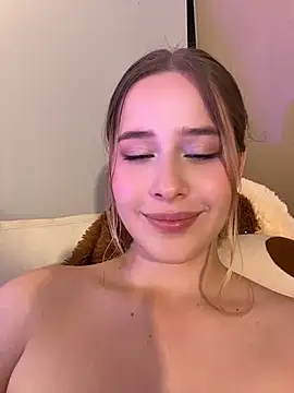 Ema-Vega's Webcam Show