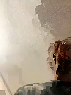 Groove5252's Webcam Show