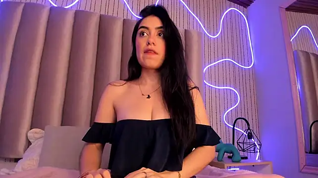 CARLAFERRERR's Webcam Show