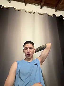 Benjamin_2002 Webcamshow