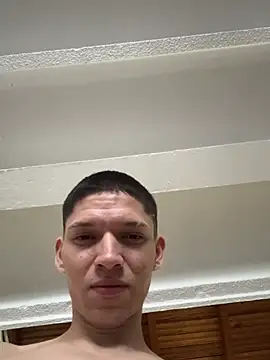 Benjamin_2002 Webcam-Show