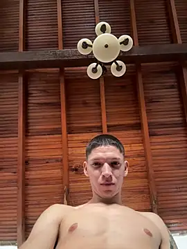 Show de Benjamin_2002 na webcam