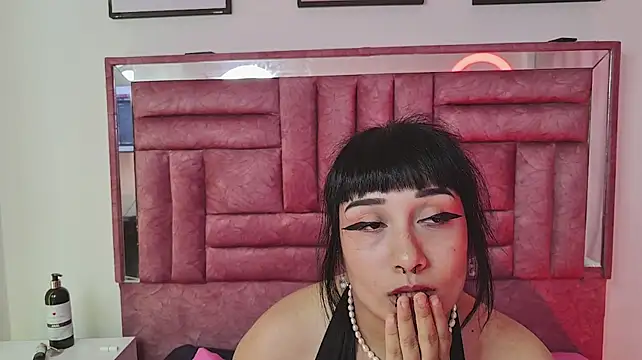 chole_lux Webcamshow