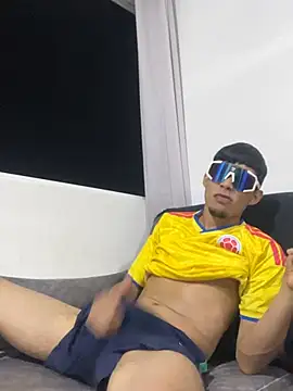 Anderrr01 Show in webcam