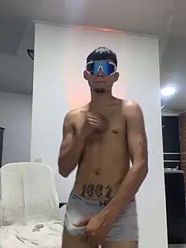 Anderrr01 webkamerás műsora