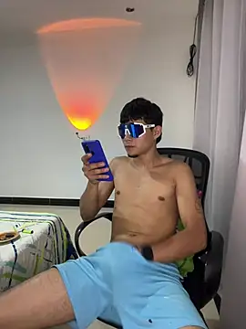 โชว์เว็บแคมของ Anderrr01