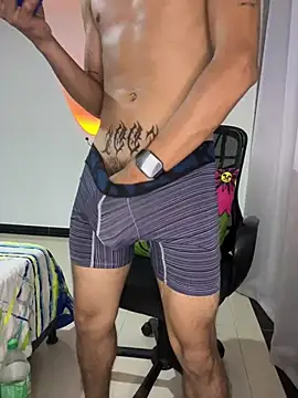 Anderrr01n Live XXX chat