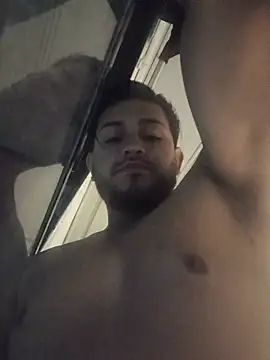 הופעת וובקאם של Jasson_Storm