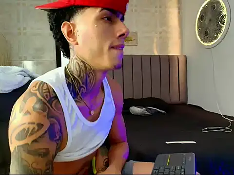 zeta_333 Webcam Show