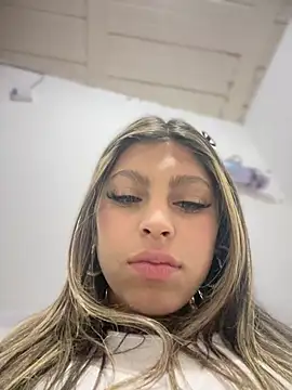 ValentinaKoch's Live XXX Chat