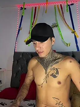 Camilo_Tattoo 在線直播表演