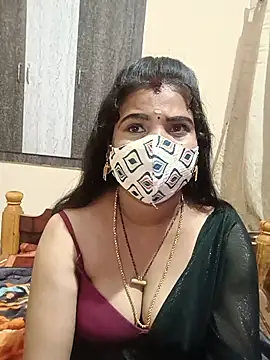 XXX chat uživo modela Devi_Tina