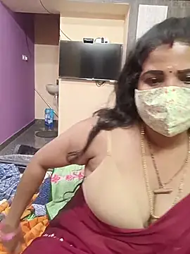 Devi_Tina live XXX chat