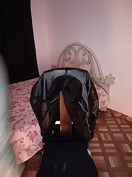 Im_Kloe_ Adlı Modelin Web Kamerası Şovu