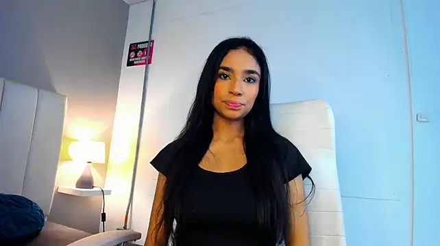 luna_velvetxx live XXX chat