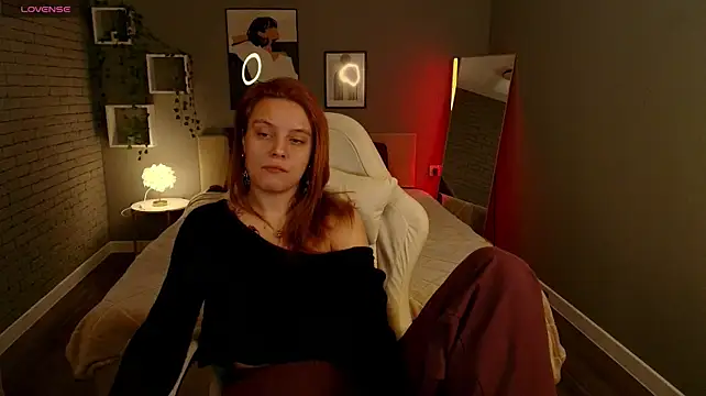 צ'אט XXX בשידור חי של Alisa_Laurent