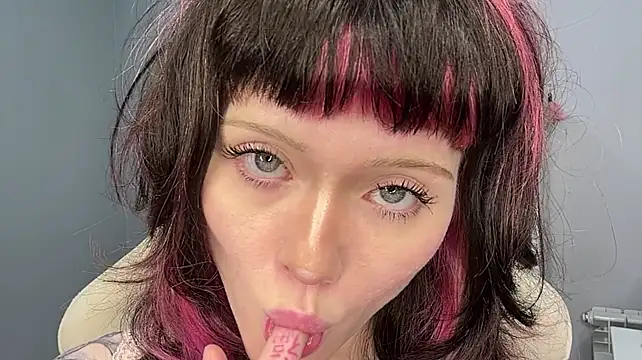 ShadowBarbie Webcamshow