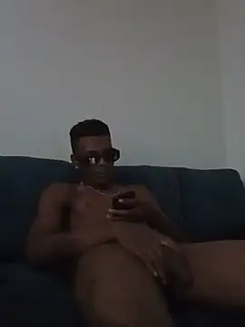 GurlzLuvJaayBangz's Webcam Show