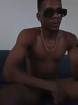 GurlzLuvJaayBangz: вебкам-шоу