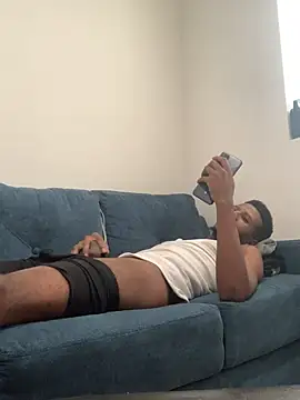 Show modela GurlzLuvJaayBangz na web-kameri