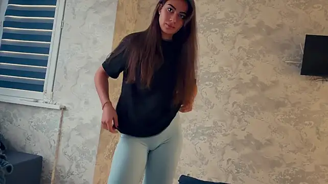 Marnera's Webcam Show