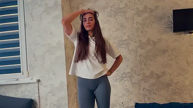 Marnera's Webcam Show