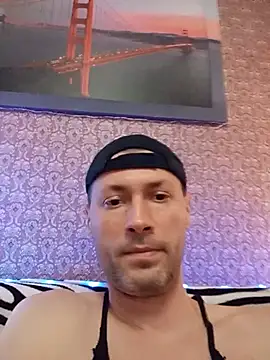 Show modela Andre202 na web-kameri