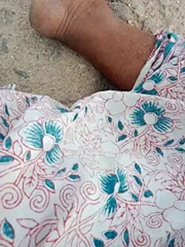 Show modela dickraj-8 na web-kameri