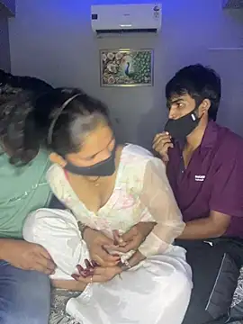 horny_ritika's Webcam Show