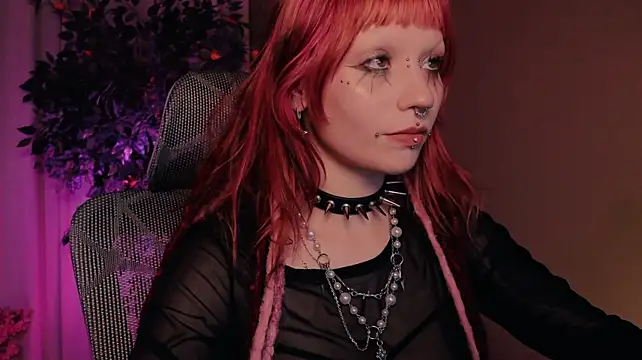 Webkamerová show EffieRay