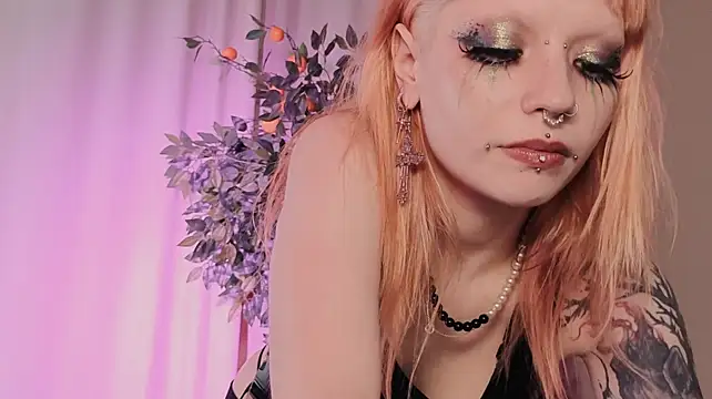 EffieRay Webcamshow