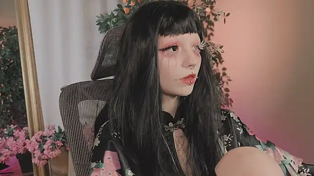 EffieRay – webcam-show