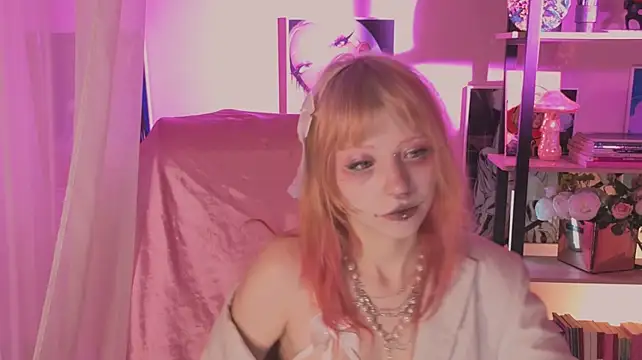 Webkamerová show EffieRay