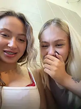 Coconut_milk's Webcam Show