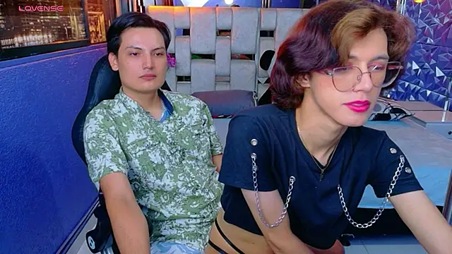 Pertunjukan Kamera Web Oven_And_Jav