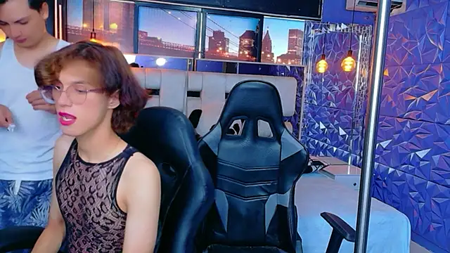 Oven_And_Jav Webcam show