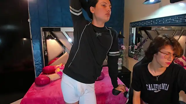 Pertunjukan Kamera Web Oven_And_Jav
