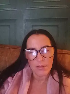 VelvetNaughty-Shem's Webcam Show