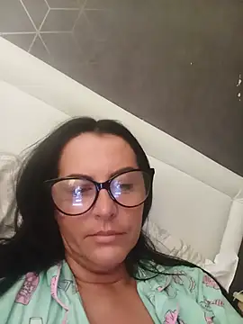 VelvetNaughty-Shem – webcam-show
