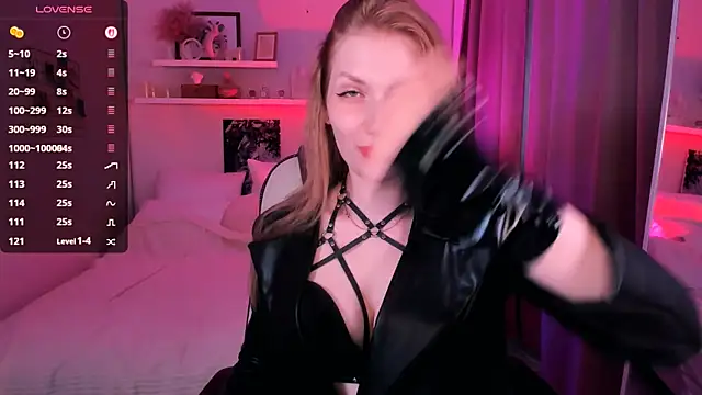 DakotaMabs' Live XXX Chat