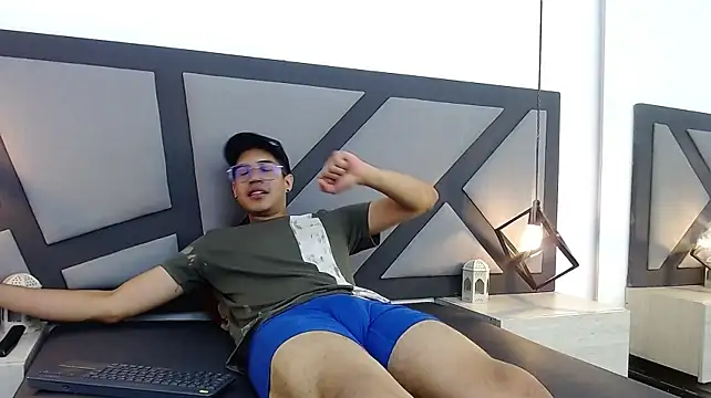Show de Daka_Krypta na webcam