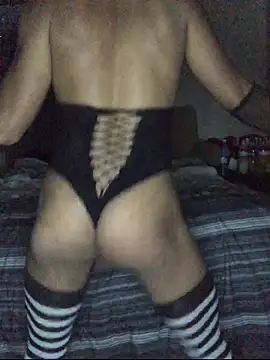 juwwopdaebony Show in webcam