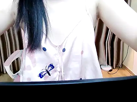 Helen_202のライブXXXチャット