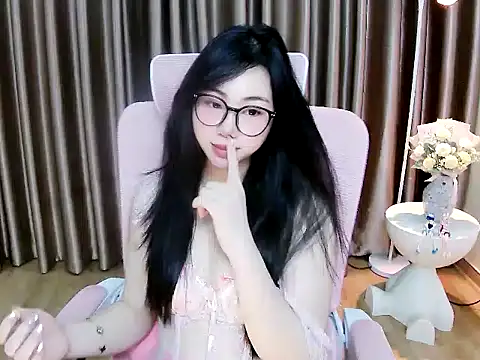 Helen_202 网络视讯表演