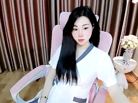 Helen_202 在線直播表演