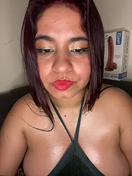 LUNA_DULCE1's Live Chat Room