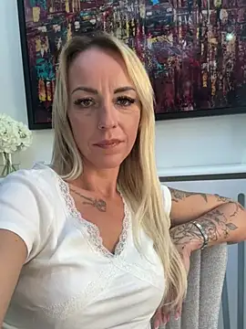 Your_girl_raven-x Webcamshow