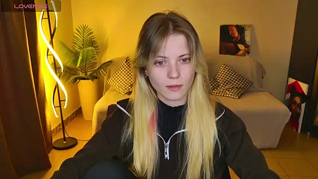 Chatroom XXX en direct de LisaRainbow
