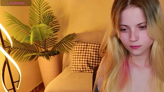 XXX chat uživo modela LisaRainbow